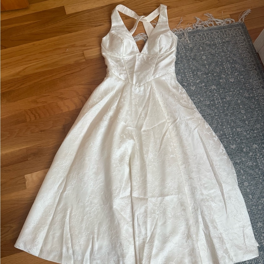 NWT White Basque Waist A-Line Halter Dress Bridal